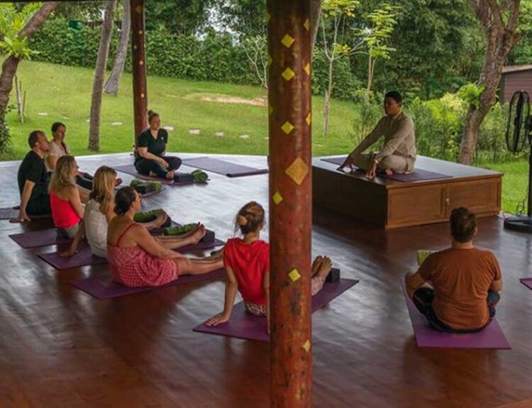 6-Day-Ayurveda-Treatments-Reiki-Healing-Meditation-Yoga-Retreat-Phuket