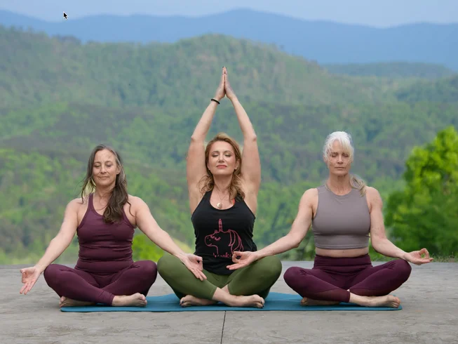 Morning Vinyasa yoga class at THOR women's retreat in the Great Smoky Mountains Tennessee